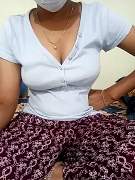 Snapshot of Ammualagitamil chatting on January 9, 2025, 4:08 am Ammualagitamil online show from January 9, 2025, 4:08 am