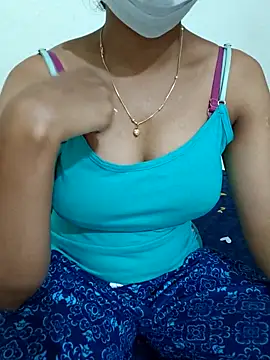 Snapshot of Ammualagitamil chatting on October 22, 2025, 5:45 pm Ammualagitamil online show from October 22, 2025, 5:45 pm