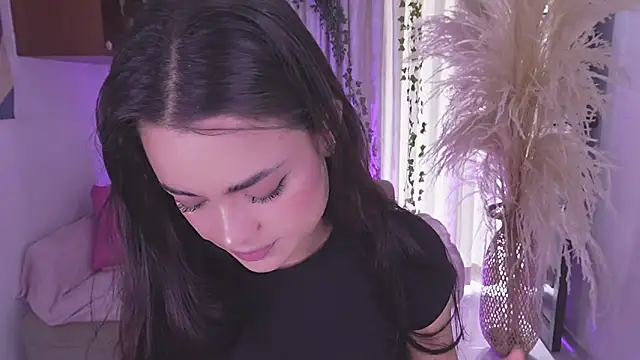 HannaRhodes online show from March 29, 2026, 5:25 pm