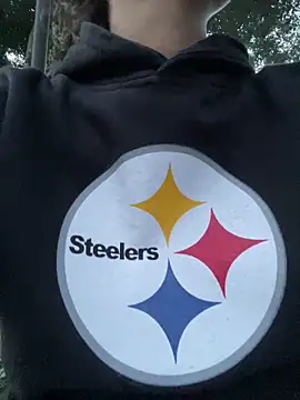 Snapshot of HannaRhodes chatting on February 22, 2026, 11:12 am HannaRhodes online show from February 22, 2026, 11:12 am