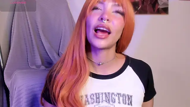 Luna-Chann online show from March 13, 2026, 9:20 pm