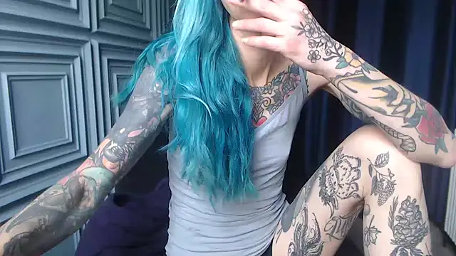 Snapshot of RavenryderUK chatting on May 20, 2026, 10:01 am RavenryderUK online show from May 20, 2026, 10:01 am