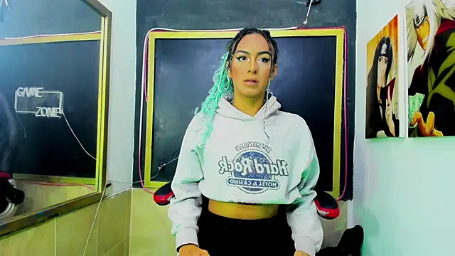 Isabella stanford2 online show from November 19, 2025, 12:38 pm