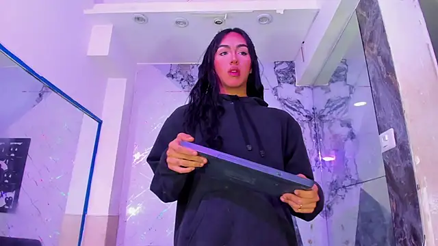 Isabella stanford2 online show from March 20, 2026, 3:29 am