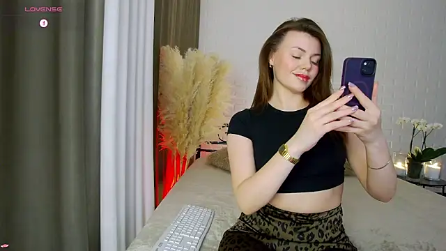  RiverLov online show from April 6, 2026, 8:21 pm