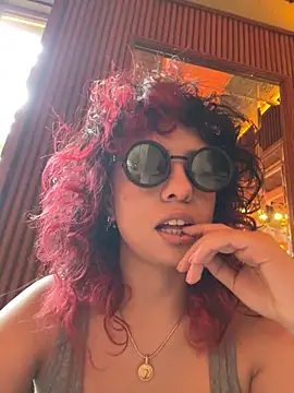 Sweet Chaos online show from April 12, 2026, 8:45 pm