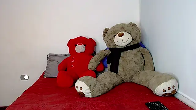 Snapshot of SamanthaaSmitt chatting on March 4, 2025, 12:07 am SamanthaaSmitt online show from March 4, 2025, 12:07 am