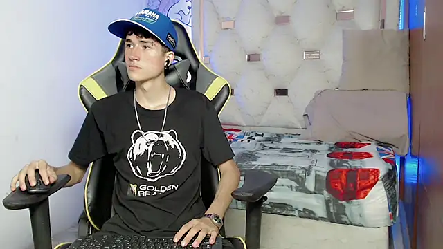 johnny cagee online show from September 11, 2025, 3:50 am