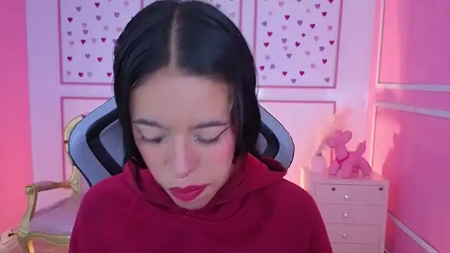 stephania t online show from October 23, 2025, 11:42 am