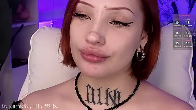 violetviolator online show from April 15, 2026, 5:39 pm