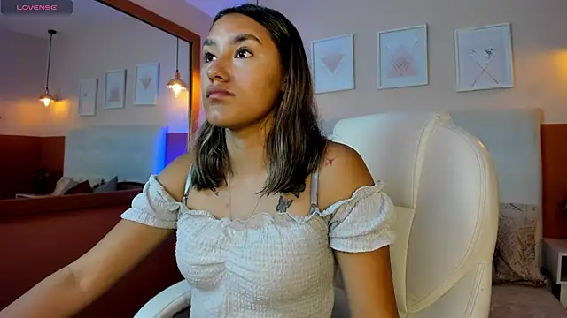  Sophie  miller online show from April 11, 2026, 3:59 pm