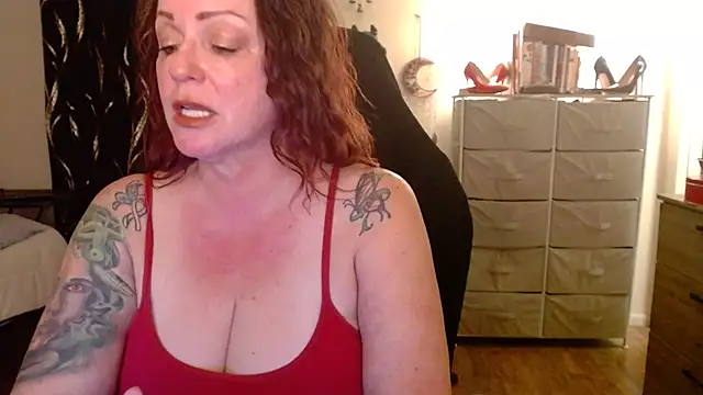 Nikkimastersgirl1091 online show from March 14, 2026, 1:44 am