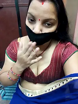 Snapshot of Manjudear chatting on June 30, 2026, 4:07 pm Manjudear online show from June 30, 2026, 4:07 pm