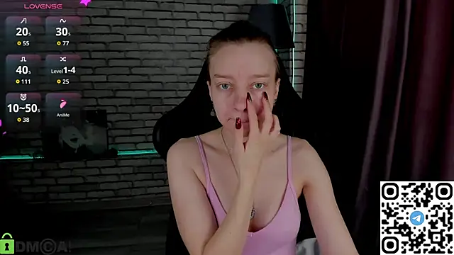 Snapshot of Michelle_Blond chatting on January 9, 2026, 7:15 am Michelle Blond online show from January 9, 2026, 7:15 am