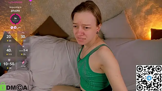 Snapshot of Michelle_Blond chatting on January 7, 2026, 7:24 am Michelle Blond online show from January 7, 2026, 7:24 am