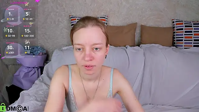 Snapshot of Michelle_Blond chatting on November 28, 2025, 9:20 am Michelle Blond online show from November 28, 2025, 9:20 am