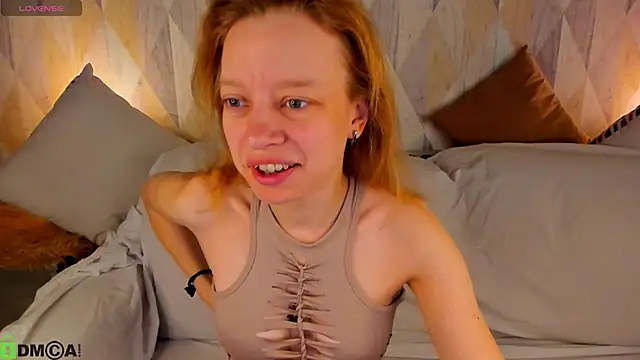 Michelle Blond online show from June 4, 2026, 1:10 am