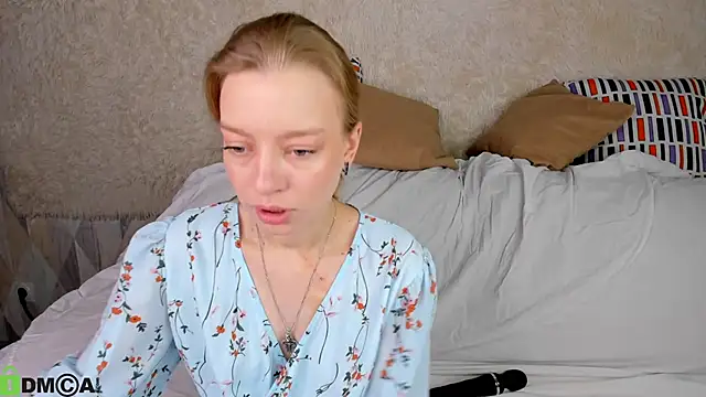 Snapshot of Michelle_Blond chatting on November 23, 2025, 8:57 am Michelle Blond online show from November 23, 2025, 8:57 am