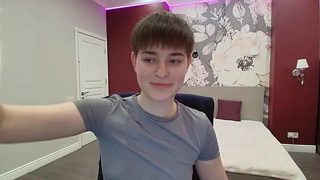 Snapshot of EmiliaYours chatting on March 13, 2026, 3:17 pm EmiliaYours online show from March 13, 2026, 3:17 pm