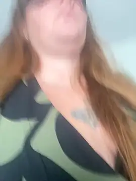 Snapshot of XtentationMG chatting on November 17, 2025, 8:51 am XtentationMG online show from November 17, 2025, 8:51 am