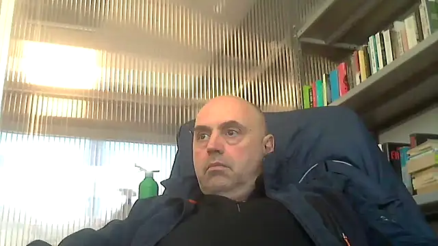 pantomax online show from April 3, 2026, 11:16 am