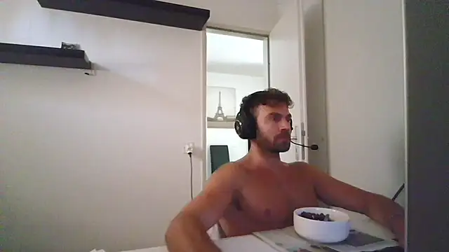alpha-hunk online show from July 16, 2026, 2:03 pm