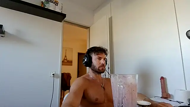 alpha-hunk online show from March 18, 2026, 2:52 pm