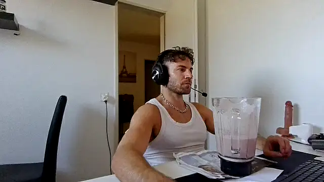 alpha-hunk online show from April 9, 2026, 10:21 am