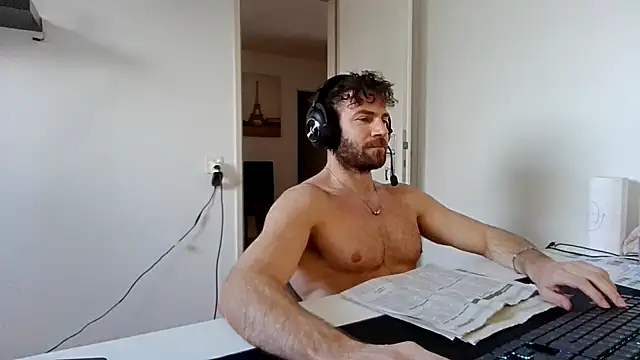 alpha-hunk online show from January 6, 2026, 12:31 pm