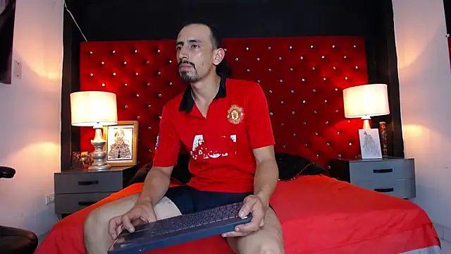 Snapshot of Sr_Magnus_ chatting on January 18, 2026, 8:51 am Sr Magnus online show from January 18, 2026, 8:51 am