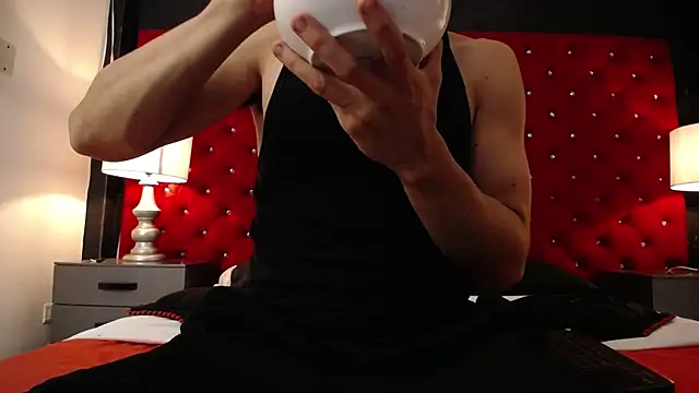 Snapshot of Sr_Magnus_ chatting on February 26, 2026, 7:41 am Sr Magnus online show from February 26, 2026, 7:41 am