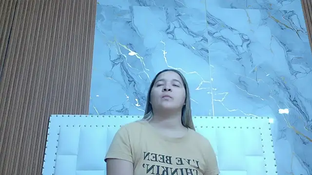 collegepawglovedaddy online show from January 18, 2026, 8:01 pm