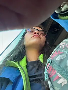 Snapshot of aurora_divine chatting on February 18, 2026, 10:28 pm aurora divine online show from February 18, 2026, 10:28 pm