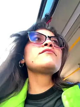 Snapshot of aurora_divine chatting on January 16, 2026, 10:25 pm aurora divine online show from January 16, 2026, 10:25 pm