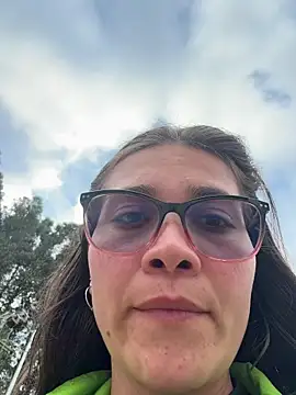 Snapshot of aurora_divine chatting on February 17, 2026, 10:18 pm aurora divine online show from February 17, 2026, 10:18 pm