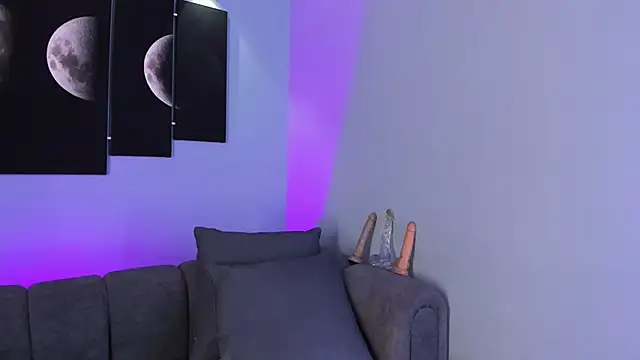 Snapshot of maddy_walker chatting on February 22, 2025, 7:47 pm maddy walker online show from February 22, 2025, 7:47 pm