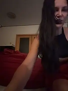 -OLYA- online show from November 17, 2025, 12:36 am