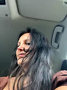 -OLYA- online show from November 12, 2025, 1:15 pm