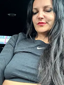 -OLYA- online show from January 13, 2026, 1:37 pm