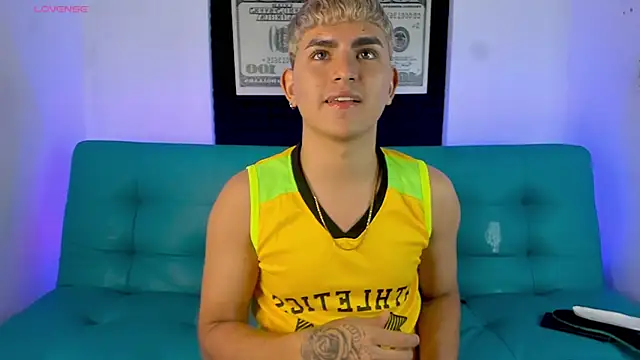 Snapshot of Lyam_ap chatting on October 7, 2025, 3:29 am Lyam ap online show from October 7, 2025, 3:29 am