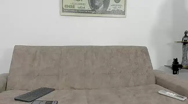 Snapshot of Lyam_ap chatting on December 3, 2024, 6:54 am Lyam ap online show from December 3, 2024, 6:54 am