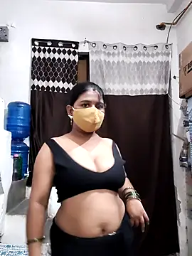 Snapshot of Dr_Chhaya chatting on July 14, 2026, 5:52 pm Dr Chhaya online show from July 14, 2026, 5:52 pm