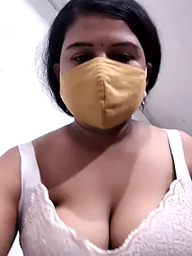 Snapshot of Dr_Chhaya chatting on July 15, 2026, 6:37 pm Dr Chhaya online show from July 15, 2026, 6:37 pm