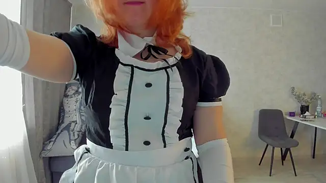 Snapshot of Miss_Elsa_ chatting on May 13, 2026, 3:35 am Miss Elsa online show from May 13, 2026, 3:35 am