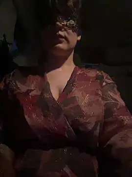Snapshot of cate27 chatting on June 1, 2026, 7:24 pm cate27 online show from June 1, 2026, 7:24 pm