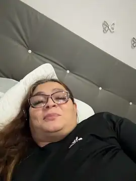 AntonellaAlondra4 online show from March 26, 2026, 4:33 am