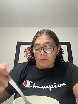 AntonellaAlondra4 online show from April 20, 2026, 2:03 am