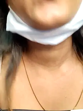 Snapshot of its_sophiaa chatting on February 22, 2026, 10:17 am its sophiaa online show from February 22, 2026, 10:17 am