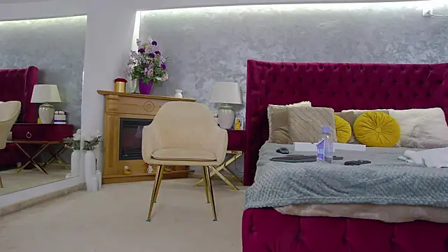 MissJasmine  online show from November 18, 2025, 5:11 am