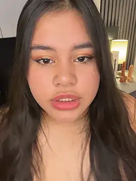 rose nova online show from February 5, 2026, 8:04 pm